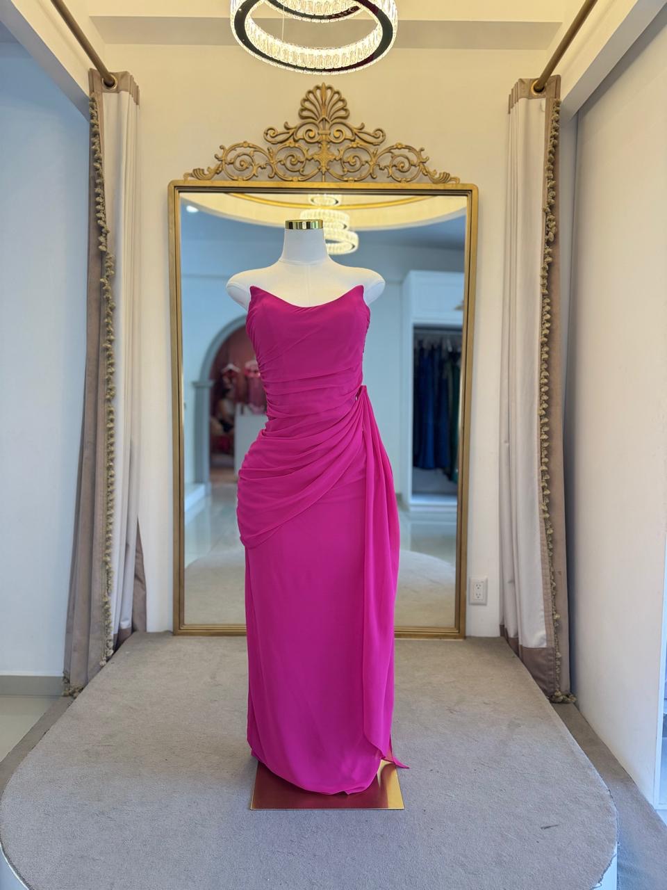 Modelo fucsia T726