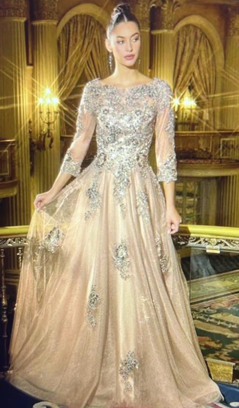 Vestido modelo aura
