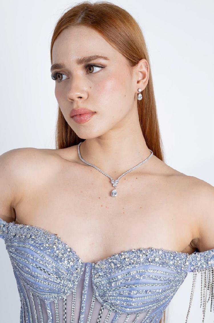 Collar encanto plateado