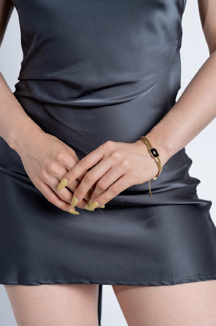 Brazalete negro