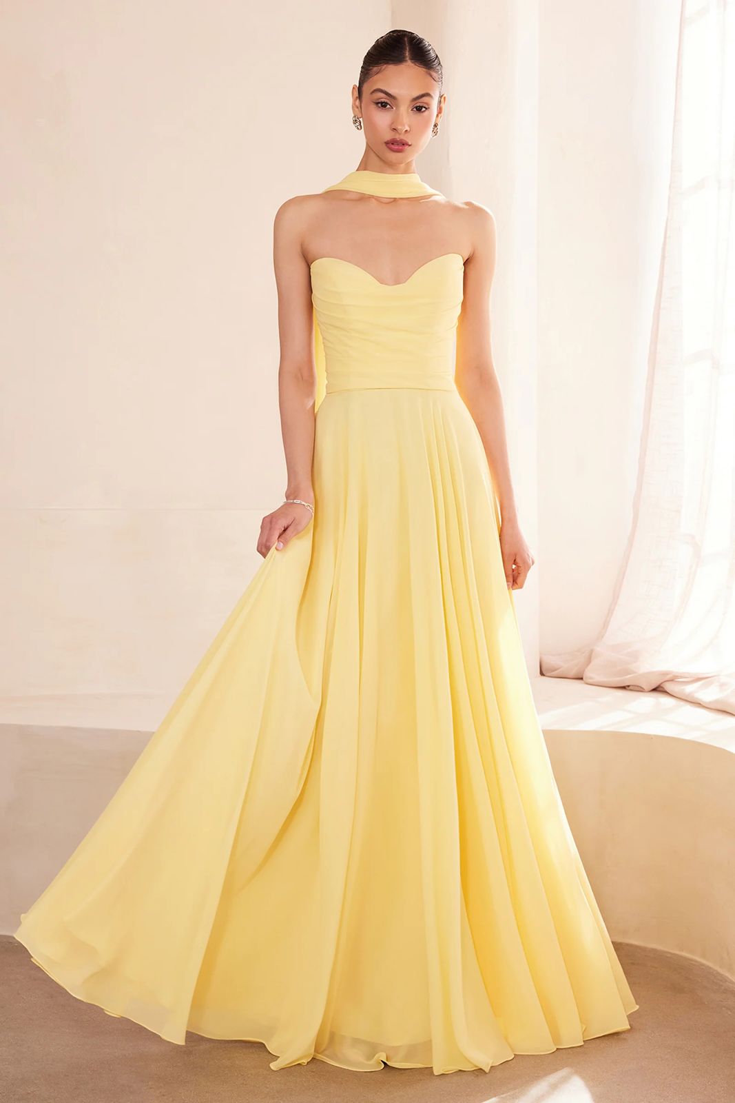 Vestido modelo sunshine elegance